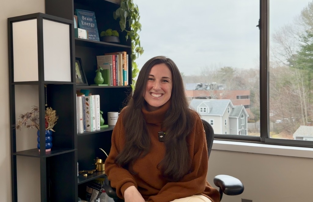 Meaghan Reardon in the MH² clinic
